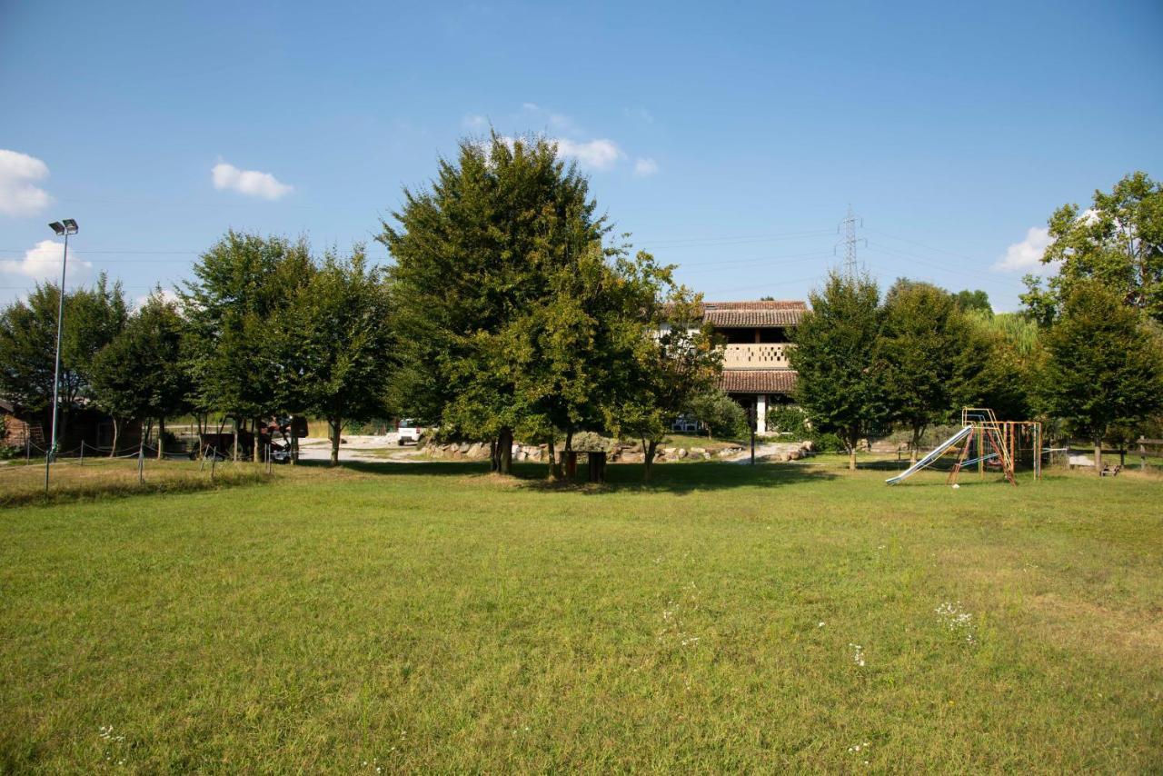 Agriturismo Cascina Costa Cassago Brianza Eksteriør billede