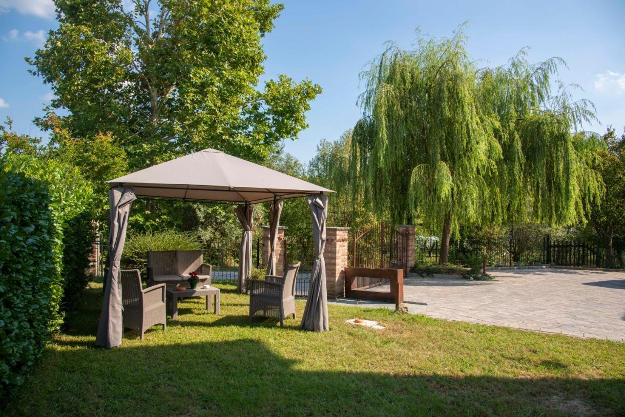 Agriturismo Cascina Costa Cassago Brianza Eksteriør billede